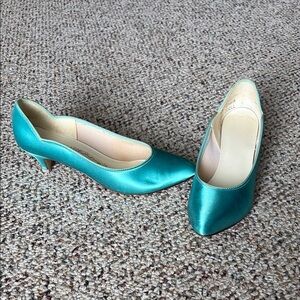 Vtg Coloriffics Janell Robin’s Egg Blue Women's Pumps. Size 7